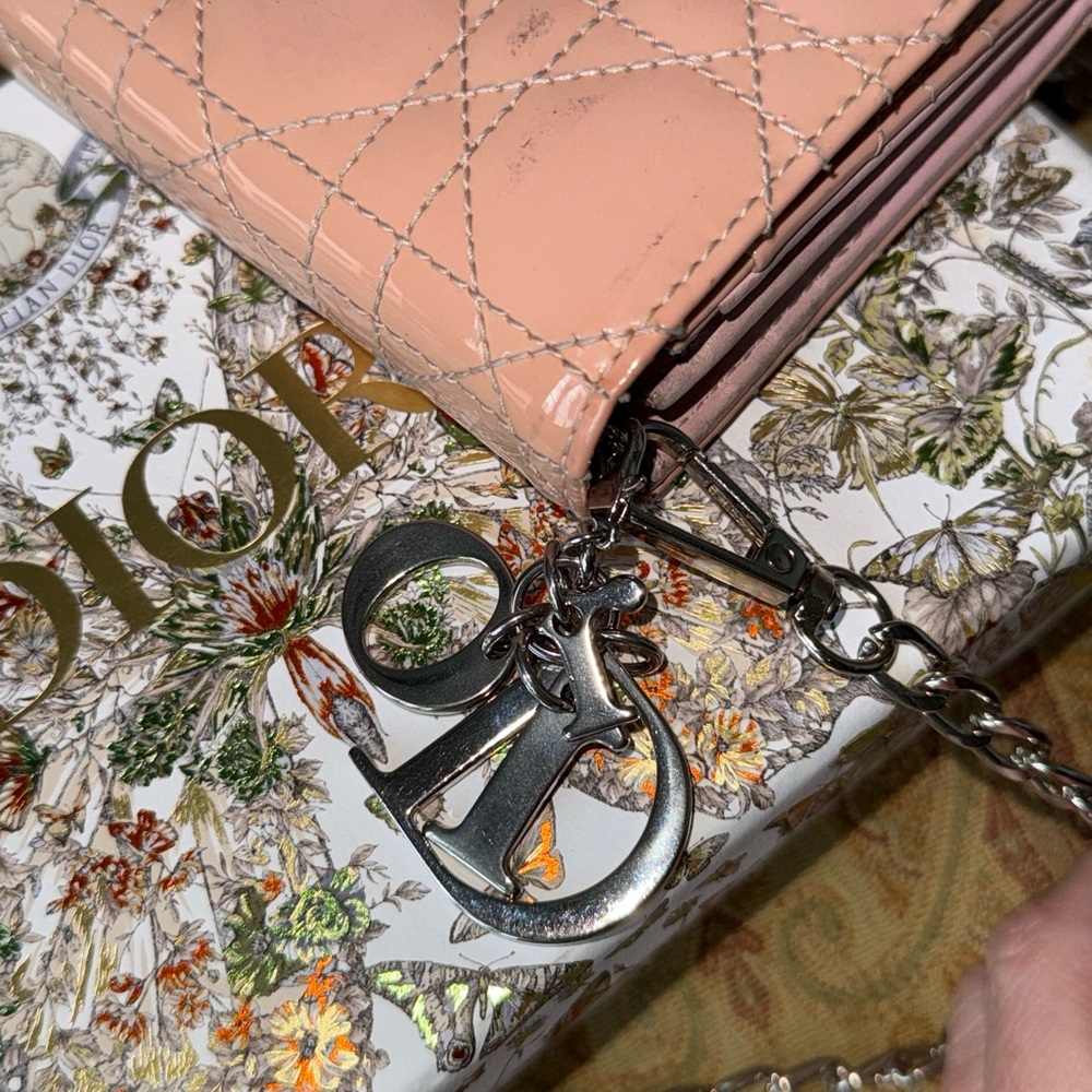 DIOR Patent Cannage Lady Dior Rendez-Vous Croisière Wallet on Chain Charm Pink - Picture 14 of 16